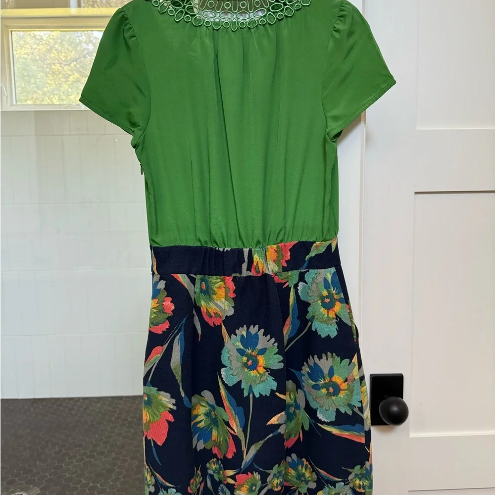 Anthropologie Green and Floral Dress size 4 with pockets - Picture 3 of 3